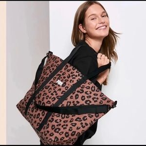 VS PINK CHEETAH WEEKENDER BAG